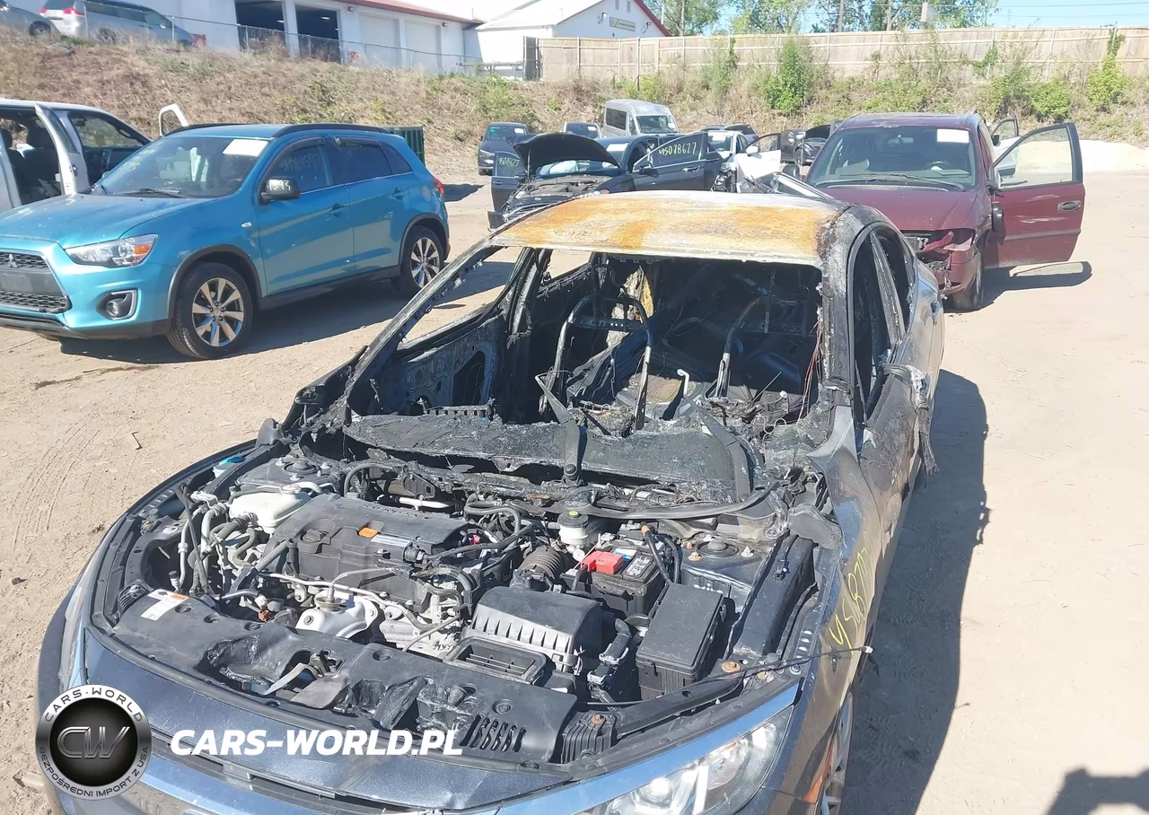 2018 HONDA CIVIC LX VIN:19XFC2F53JE205188 - 6