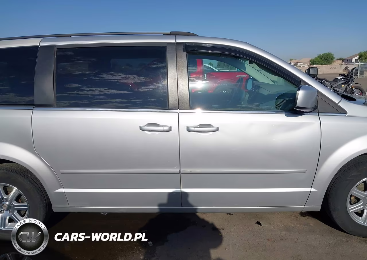 2008 Chrysler Town & Country Touring VIN:2A8HR54P98R801291 - 14