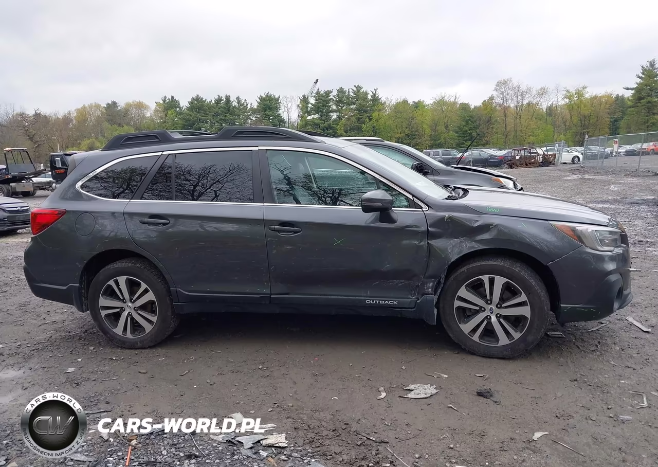 2018 Subaru Outback 2.5I Limited VIN:4S4BSANC8J3207940 - 13