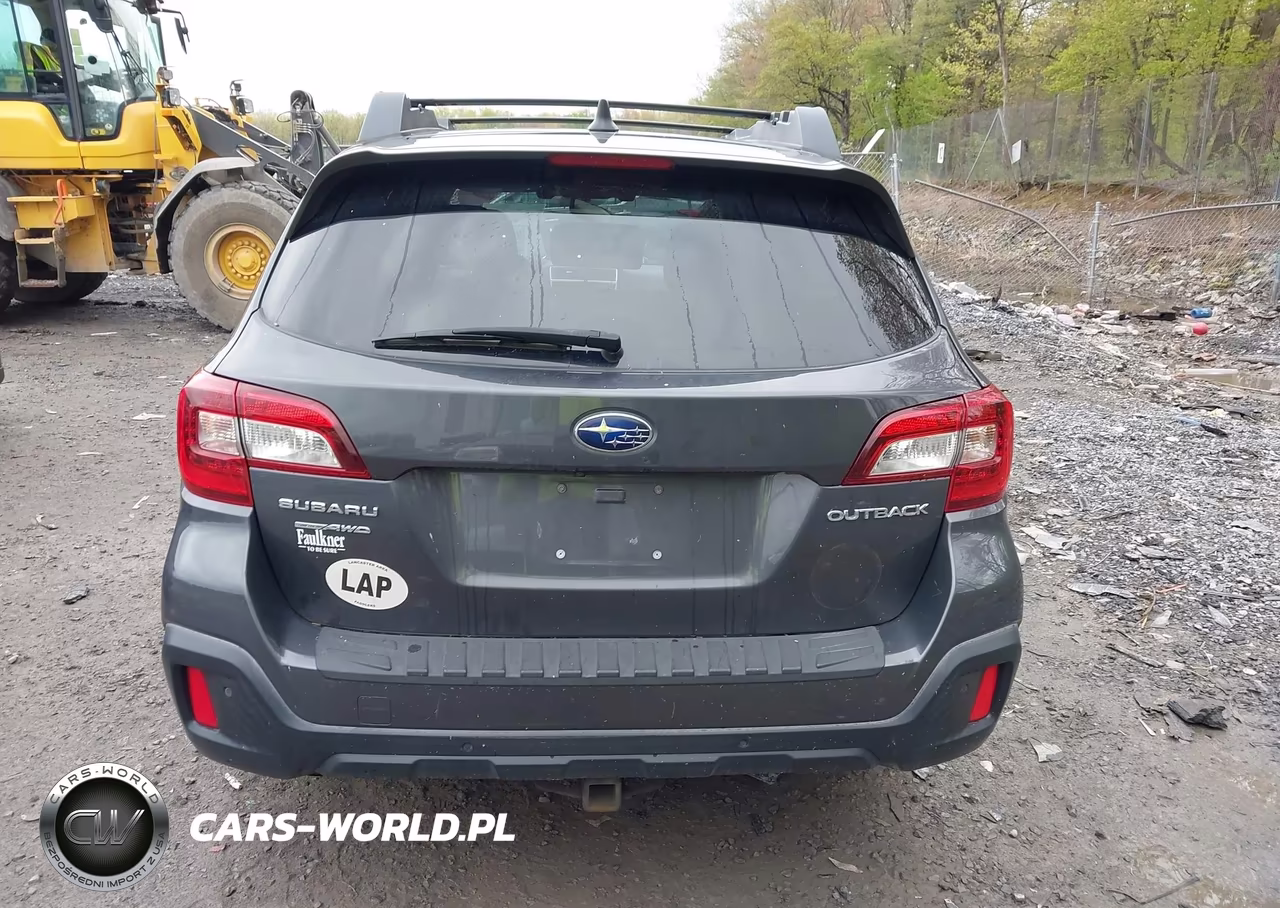 2018 Subaru Outback 2.5I Limited VIN:4S4BSANC8J3207940 - 16