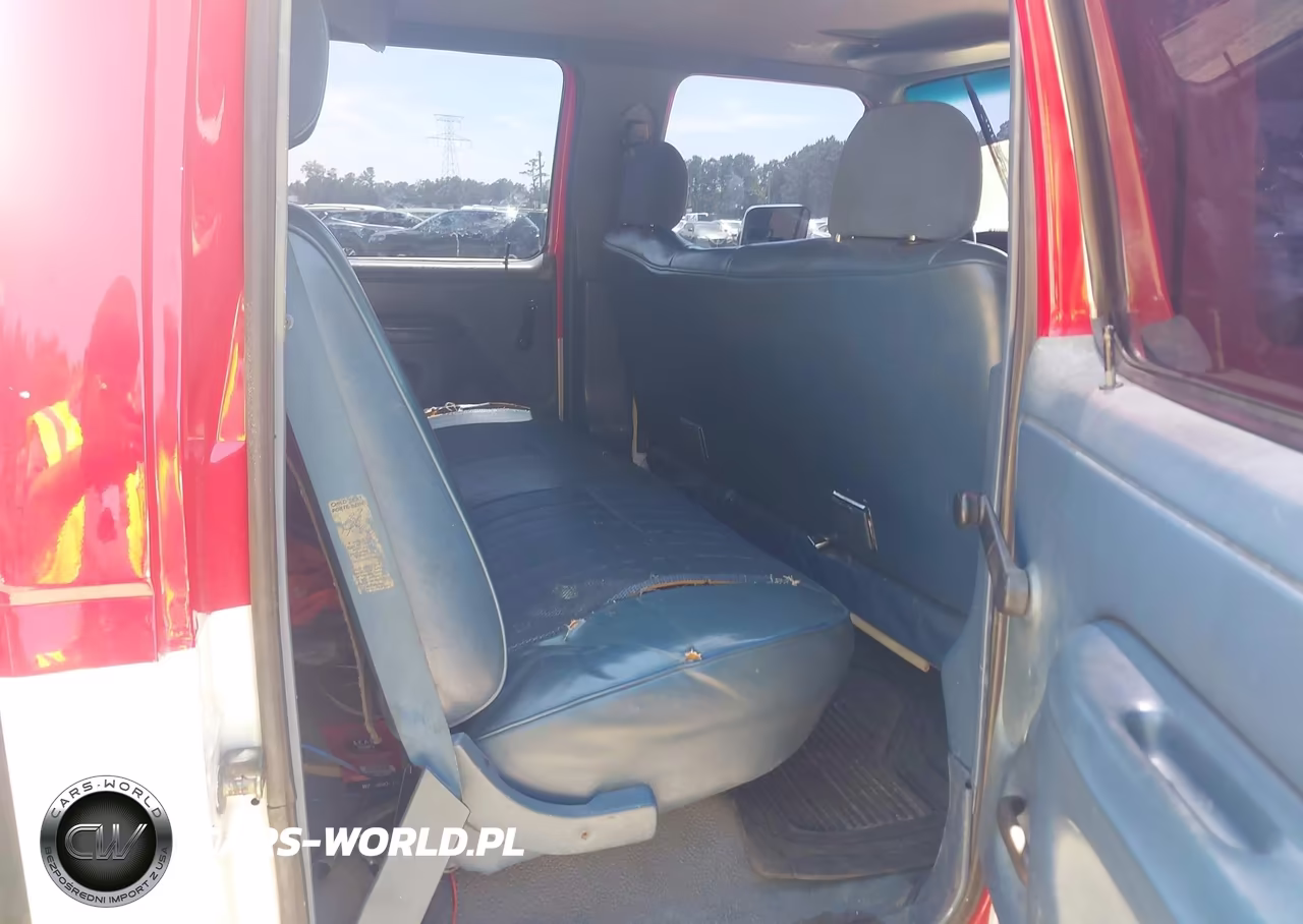 1994 Ford F350 VIN:1FTJW35F2REA45135 - 8