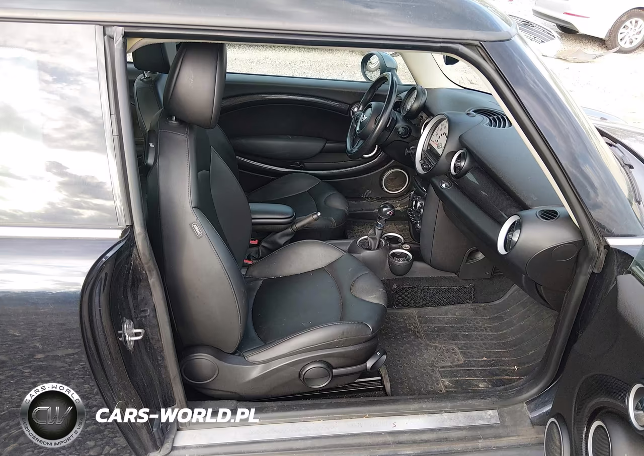 2013 Mini Clubman Cooper S VIN:WMWZG3C51DTY39653 - 5