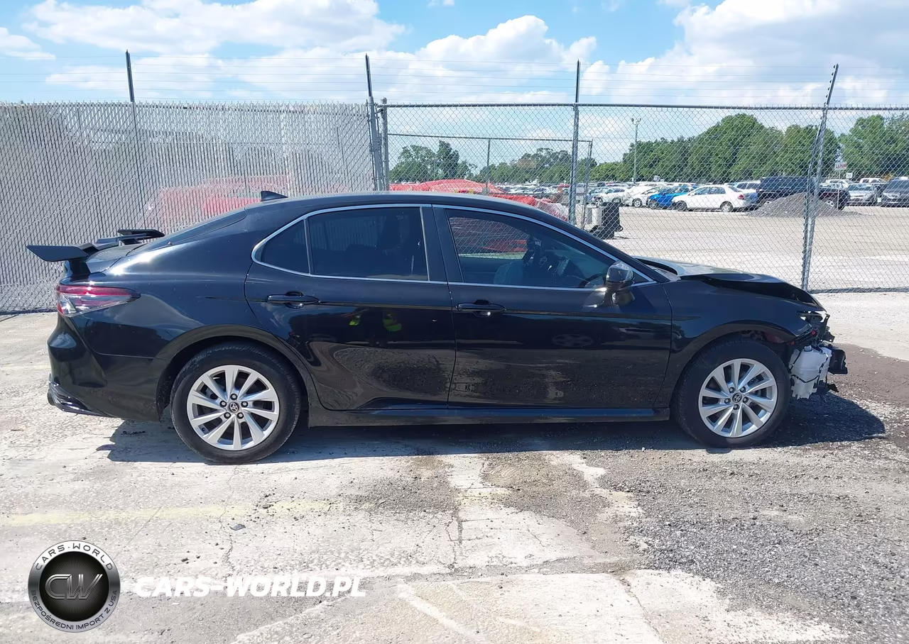 2023 Toyota Camry Le VIN:4T1C11AK1PU161150 - 13