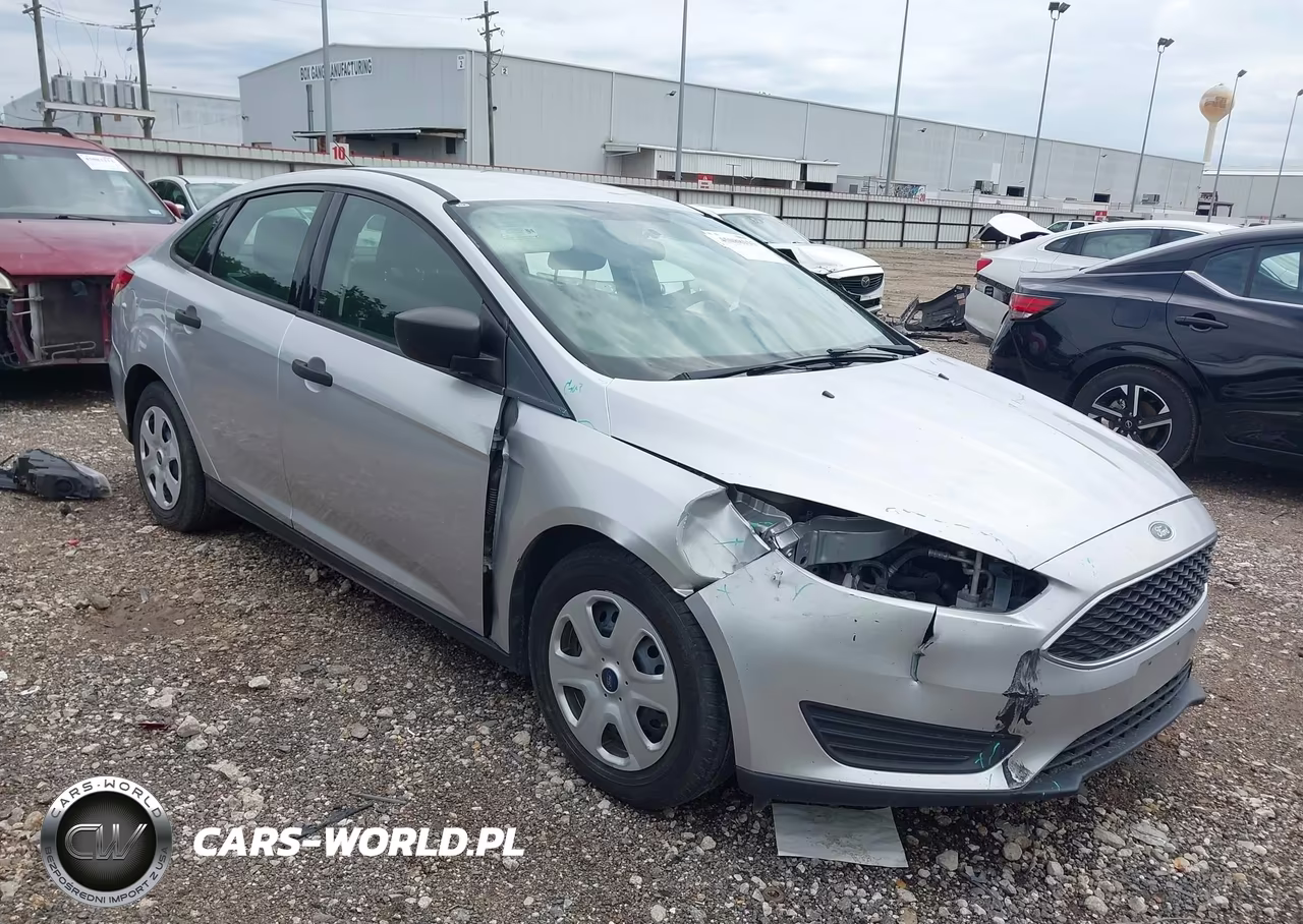 2017 Ford Focus S – zdjęcie 1 z 12