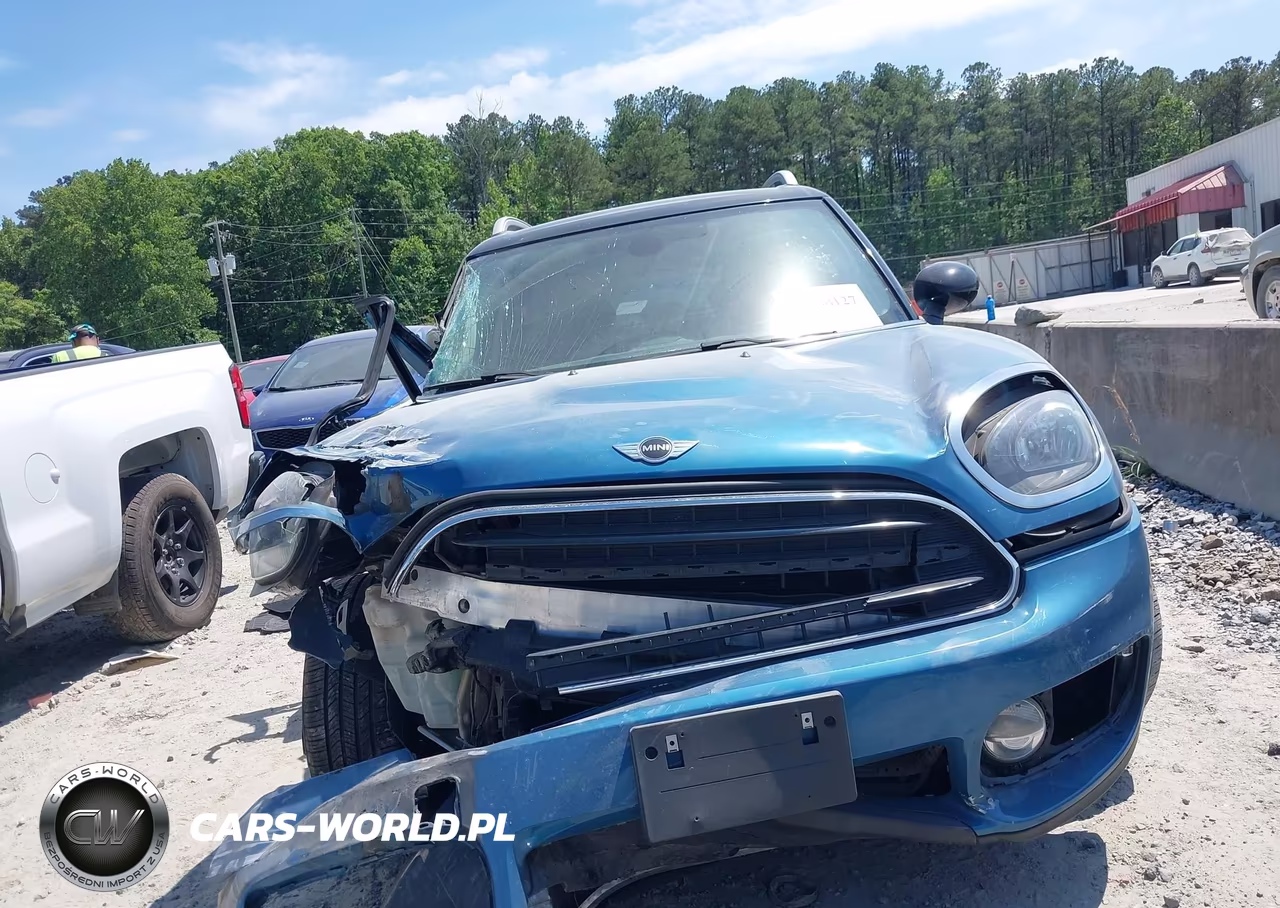 2018 Mini Countryman Cooper VIN:WMZYS7C39J3E07460 - 11