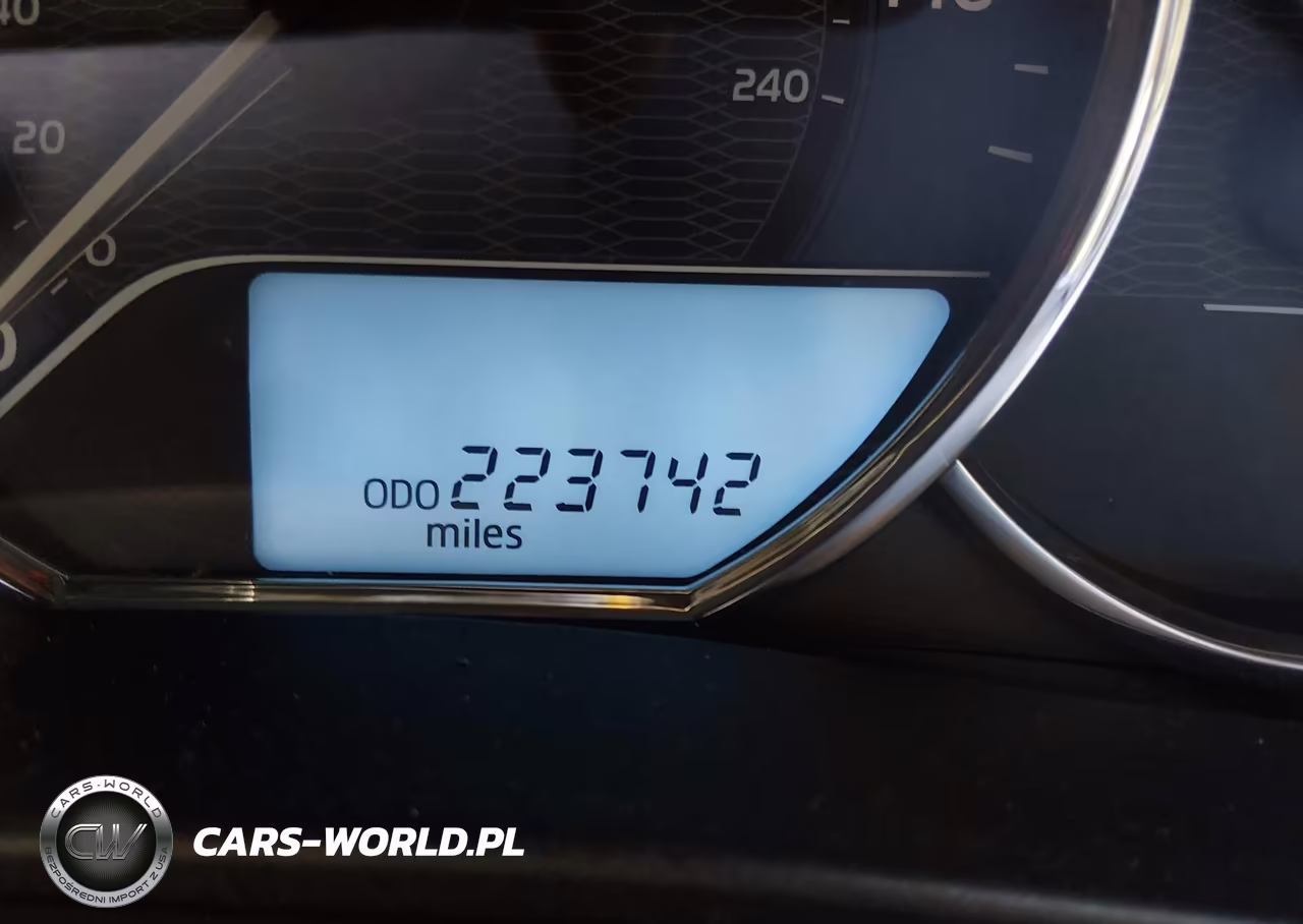 2016 Toyota Corolla Le VIN:2T1BURHE8GC632603 - 15