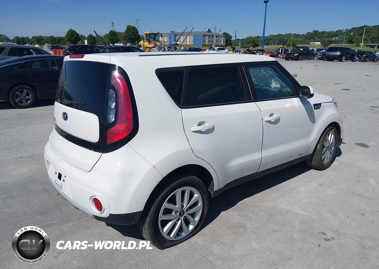 2019 Kia Soul + VIN:KNDJP3A5XK7016079 - 4