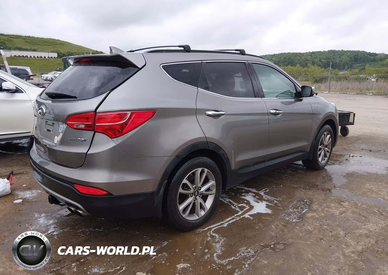 2015 Hyundai Santa Fe Sport 2.0L Turbo VIN:5XYZU3LA7FG264871 - 4