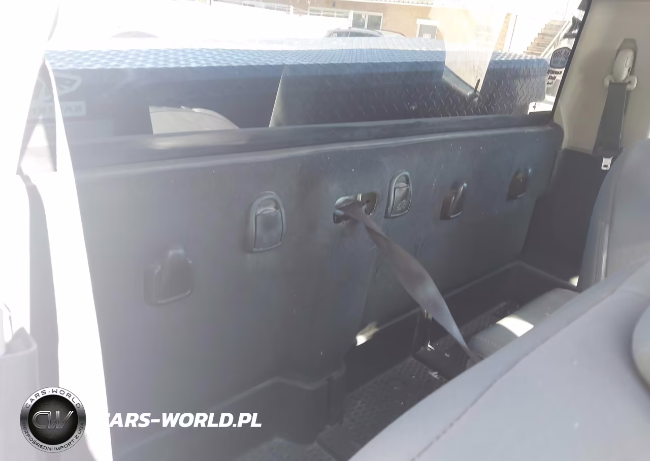 2015 Ram 1500 Big Horn VIN:3C6JR7EG3FG586097 - 8