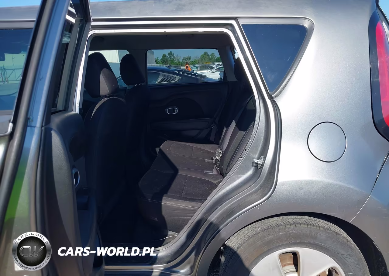 2015 Kia Soul VIN:KNDJN2A25F7236046 - 8