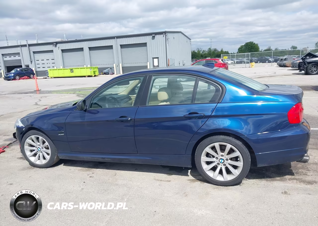 2011 BMW 328I xDrive VIN:WBAPK7C54BF195266 - 14