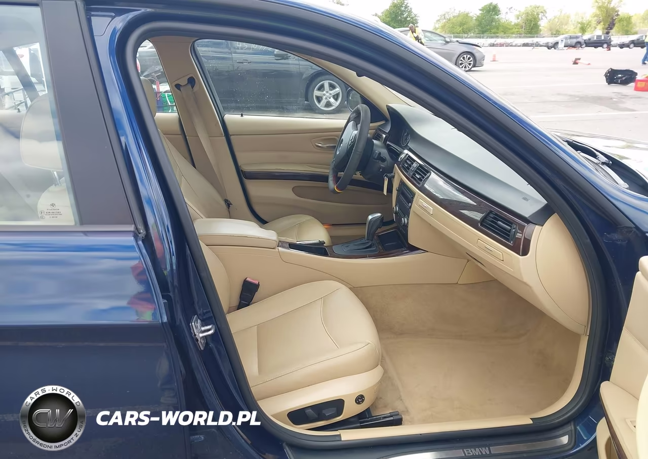 2011 BMW 328I xDrive VIN:WBAPK7C54BF195266 - 5