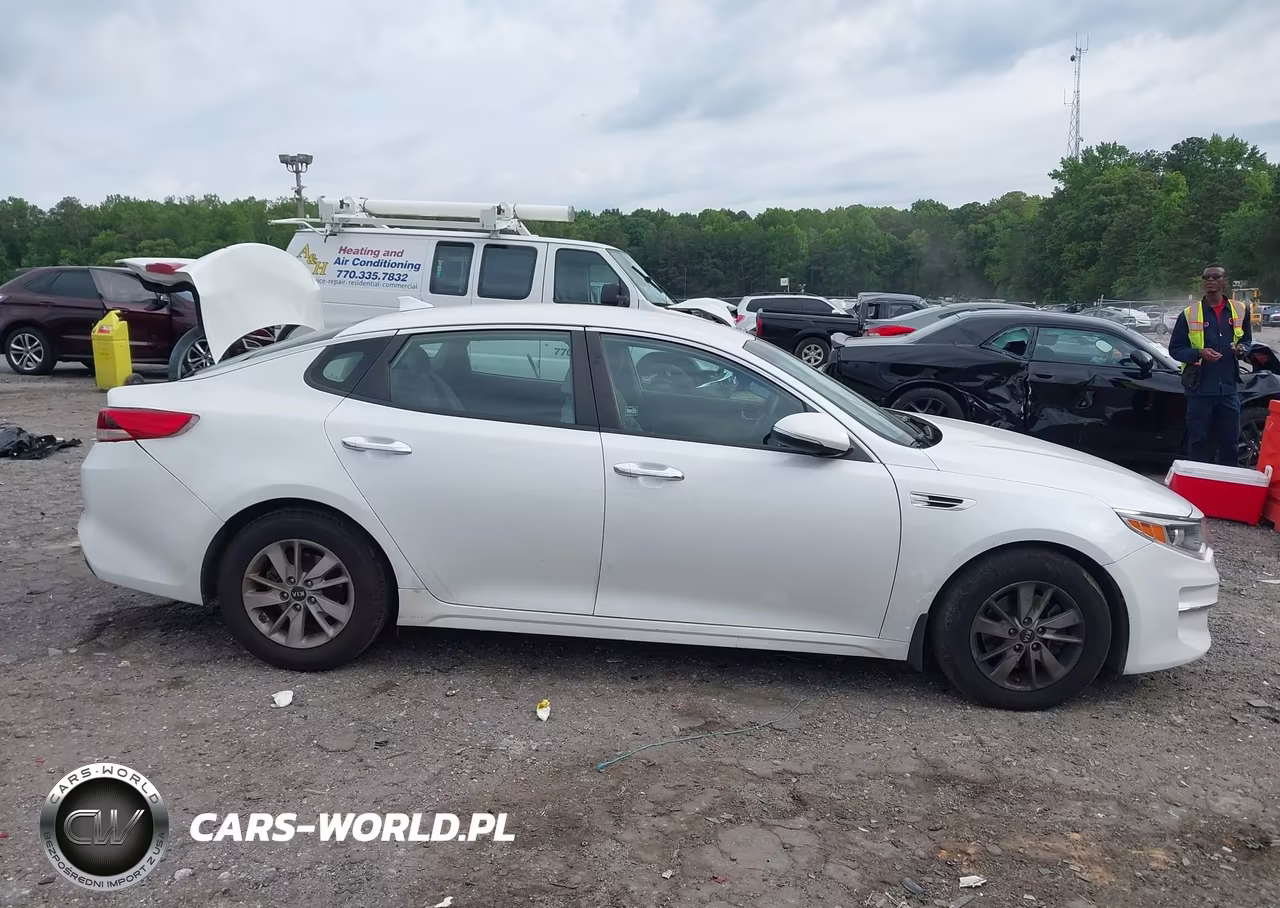 2016 Kia Optima Lx VIN:KNAGT4L35G5084510 - 13