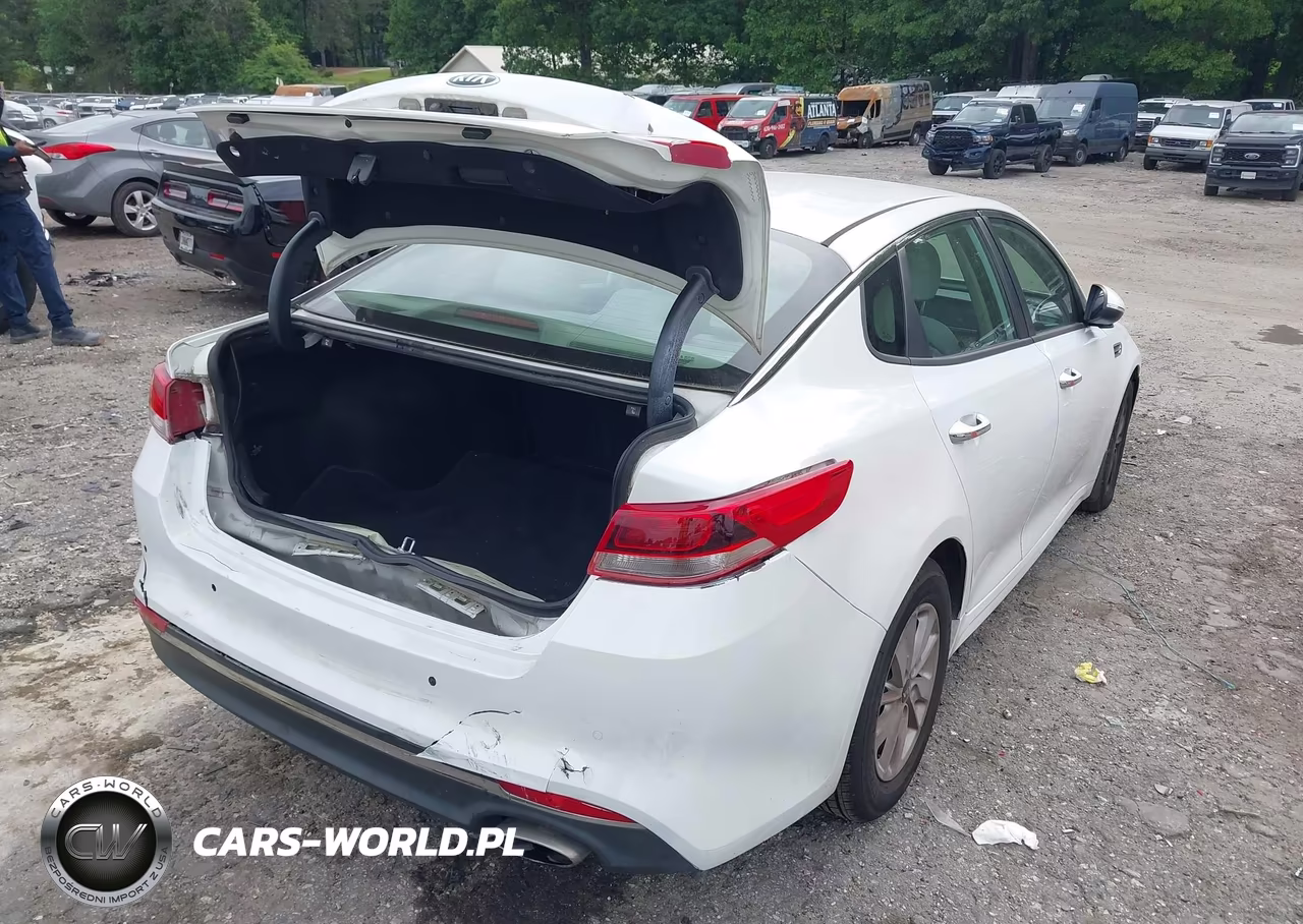 2016 Kia Optima Lx VIN:KNAGT4L35G5084510 - 4