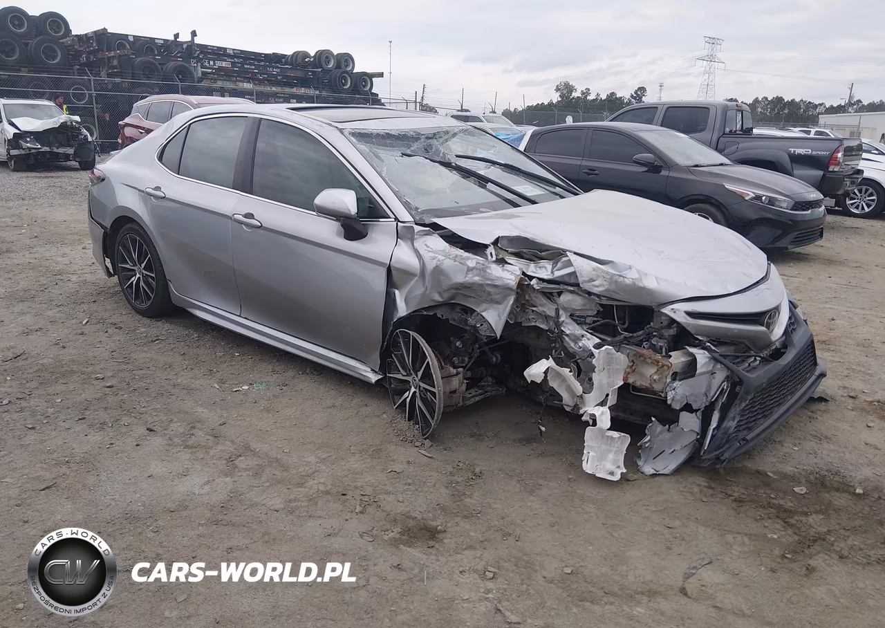 2022 Toyota Camry Se – zdjęcie 1 z 16