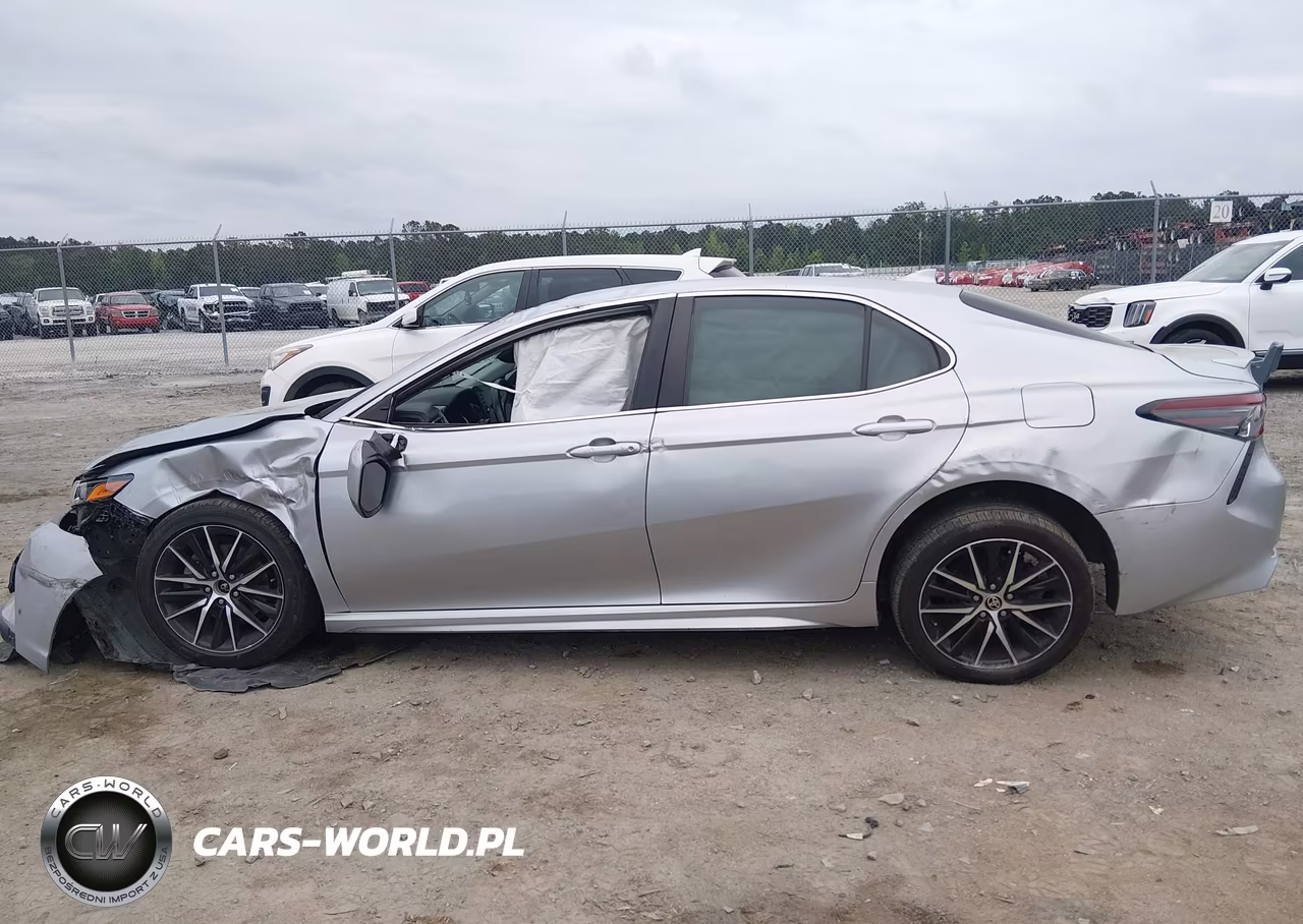 2022 Toyota Camry Se VIN:4T1T11AK9NU696627 - 14