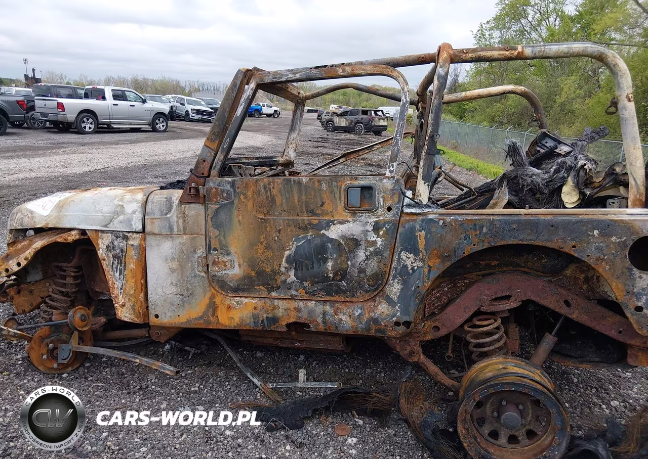 1998 Jeep Wrangler Sahara VIN:1J4FY49S0WP793728 - 13
