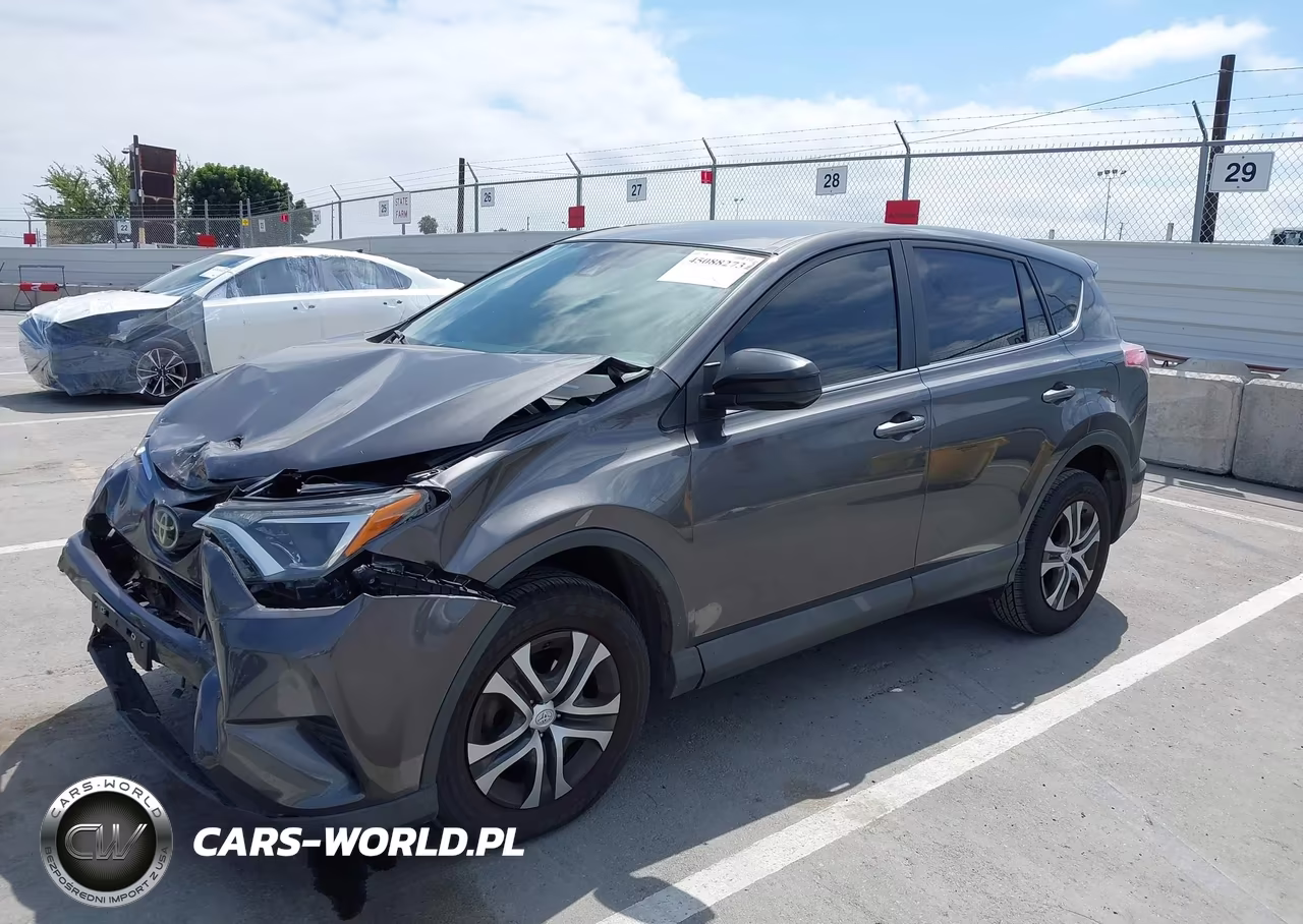 2018 Toyota Rav4 Le VIN:2T3ZFREV1JW478634 - 2