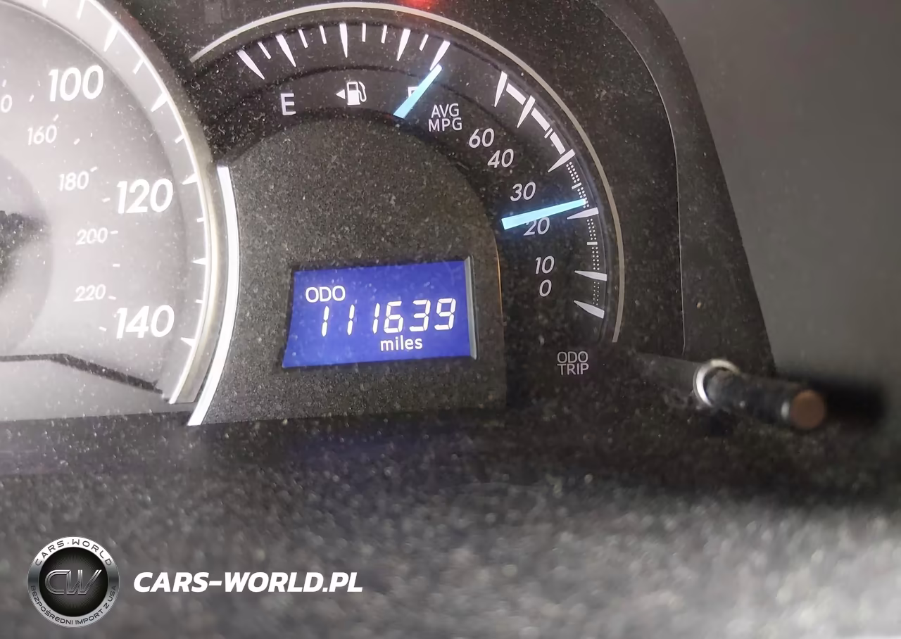 2015 Toyota Camry Le VIN:4T1BF1FK6FU965299 - 16
