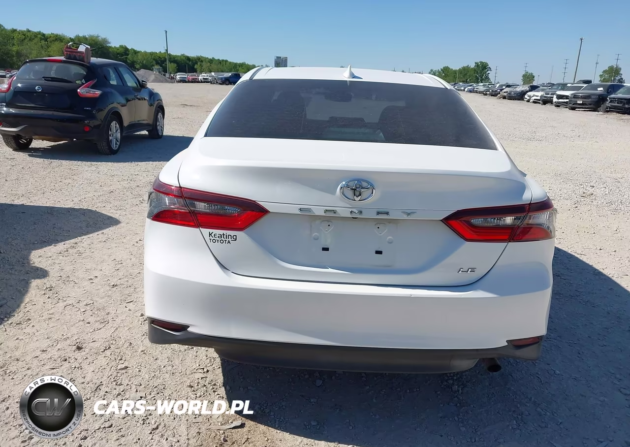 2023 Toyota Camry Le VIN:4T1C11AKXPU101836 - 16