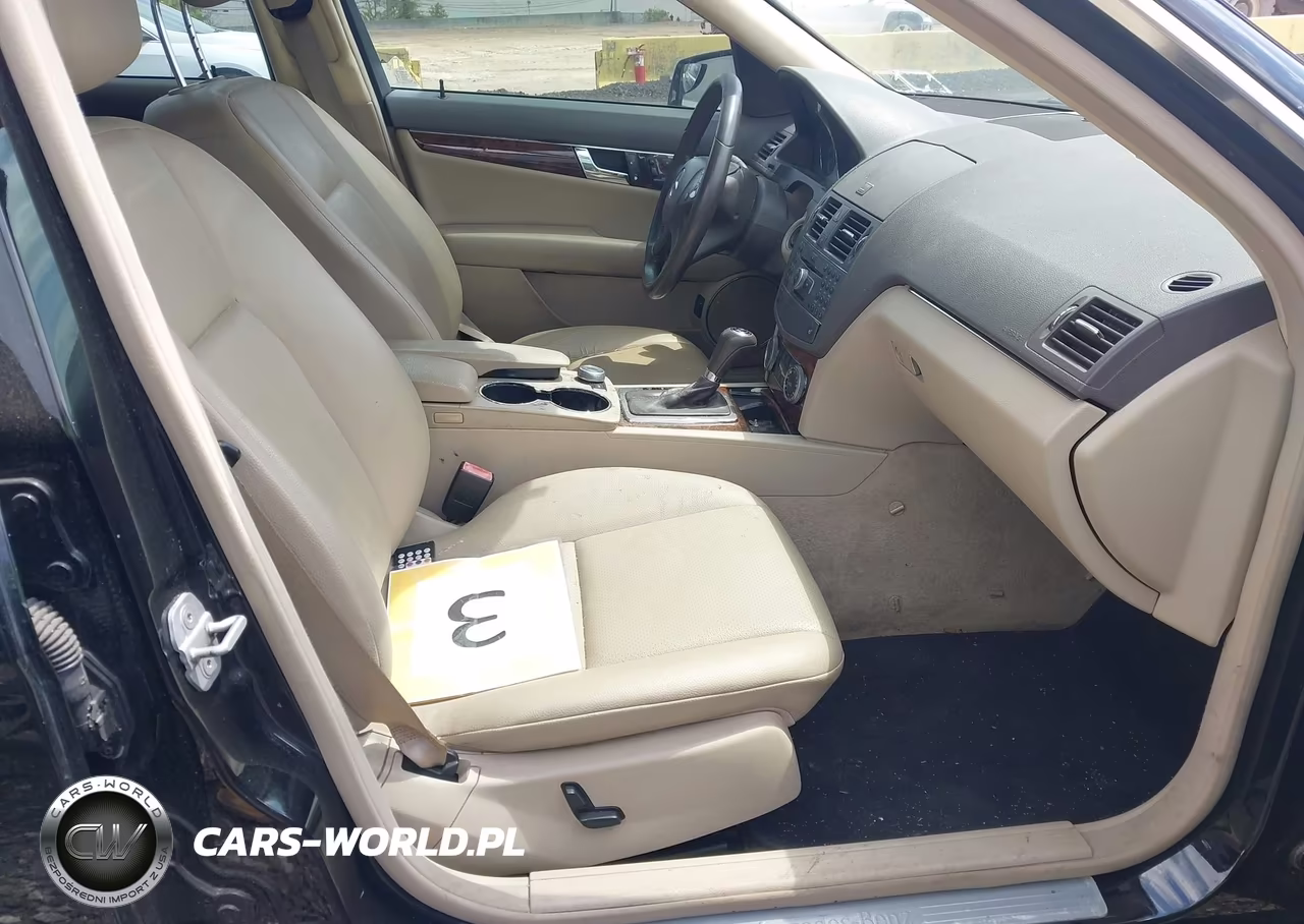 2010 Mercedes-Benz C 300 Luxury 4Matic-Sport 4Matic VIN:WDDGF8BB6AR094186 - 5