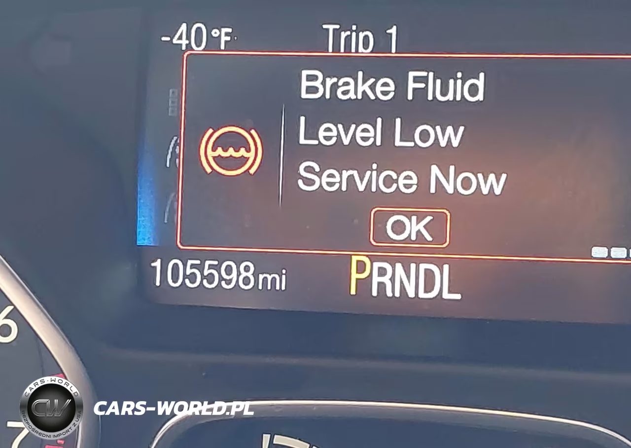 2018 Ford Focus Se VIN:1FADP3F2XJL256188 - 16