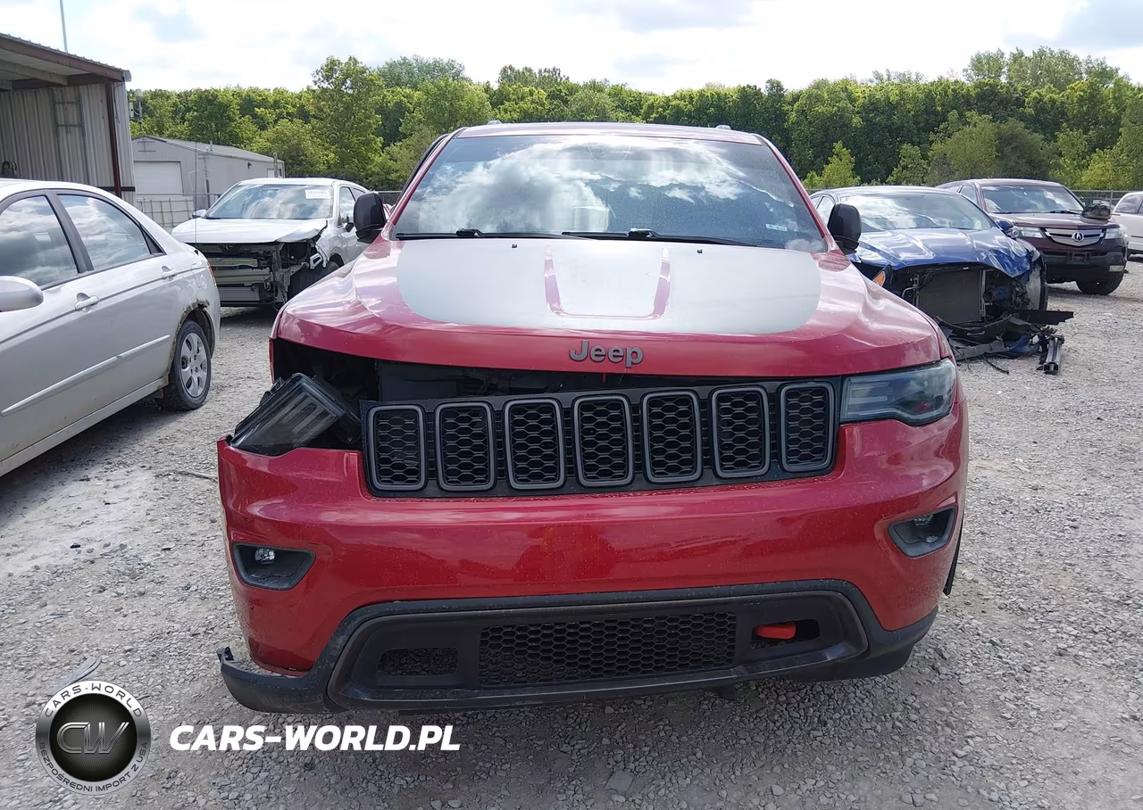 2018 Jeep Grand Cherokee Trailhawk 4X4 VIN:1C4RJFLG8JC235715 - 11