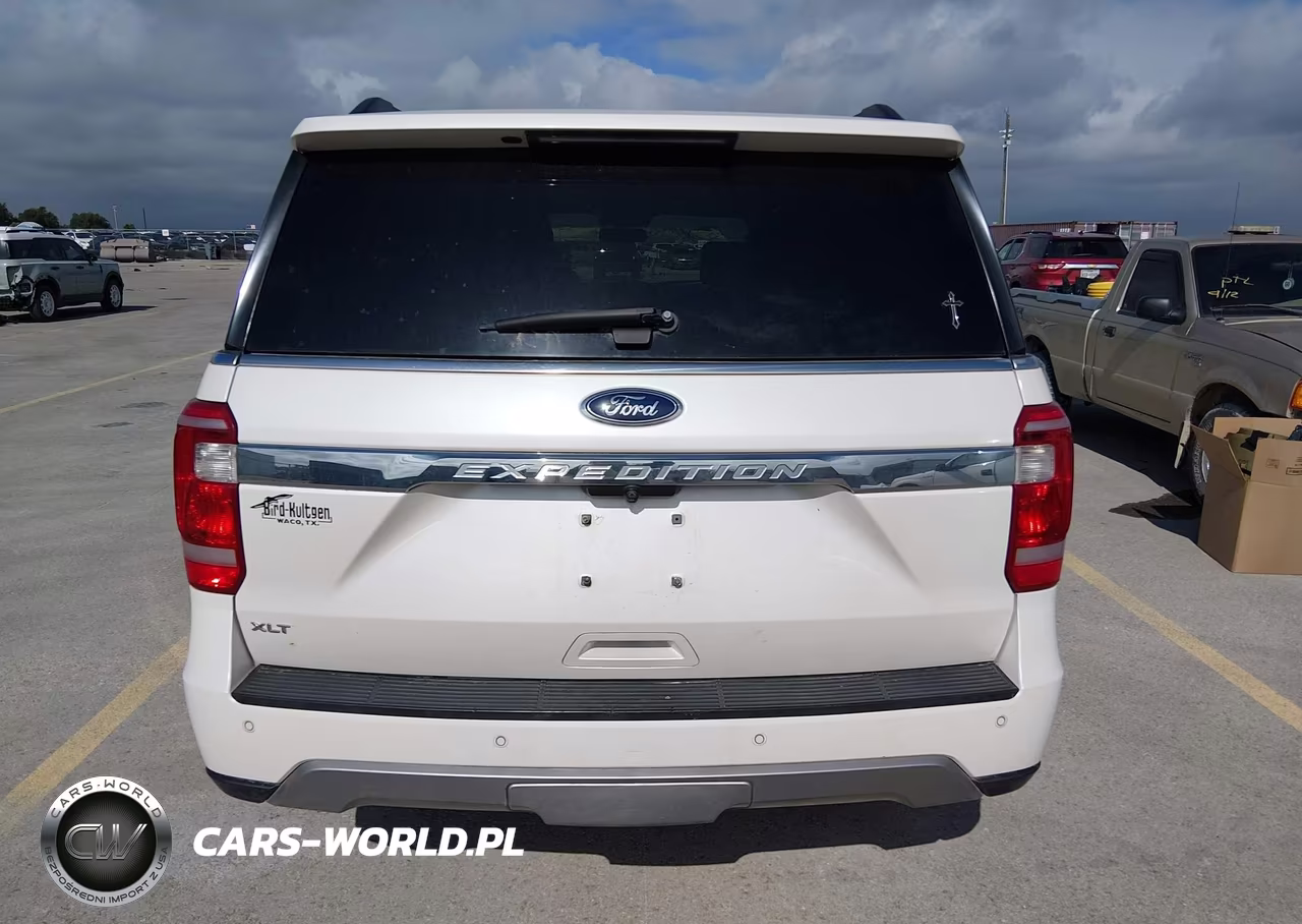 2018 Ford Expedition Max Xlt VIN:1FMJK1HTXJEA66767 - 16