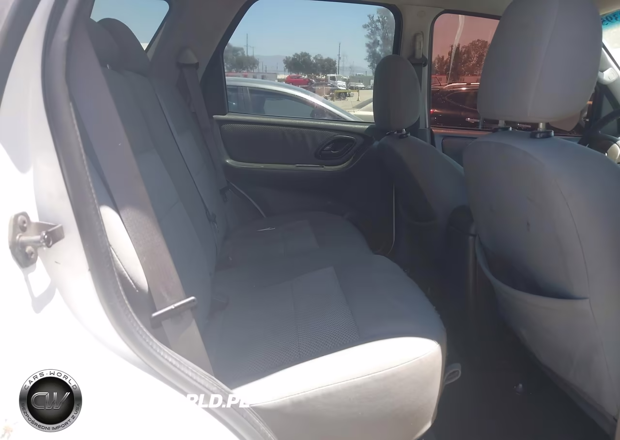 2007 Ford Escape Hybrid VIN:1FMYU49H57KB43298 - 8