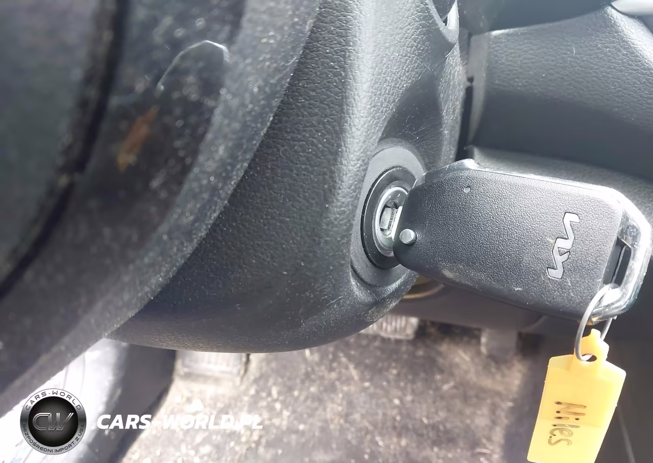 2024 Kia Forte Lxs VIN:3KPF24AD0RE762973 - 11