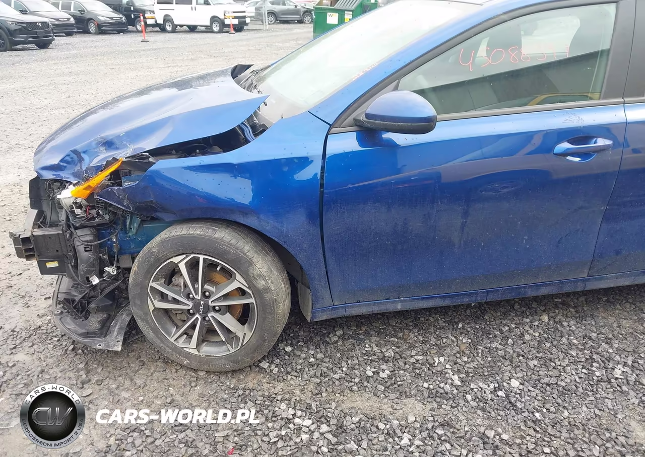 2024 Kia Forte Lxs VIN:3KPF24AD0RE762973 - 6