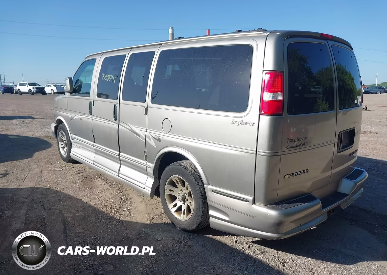 2003 Chevrolet Express Upfitter VIN:1GBFG15T031114274 - 3