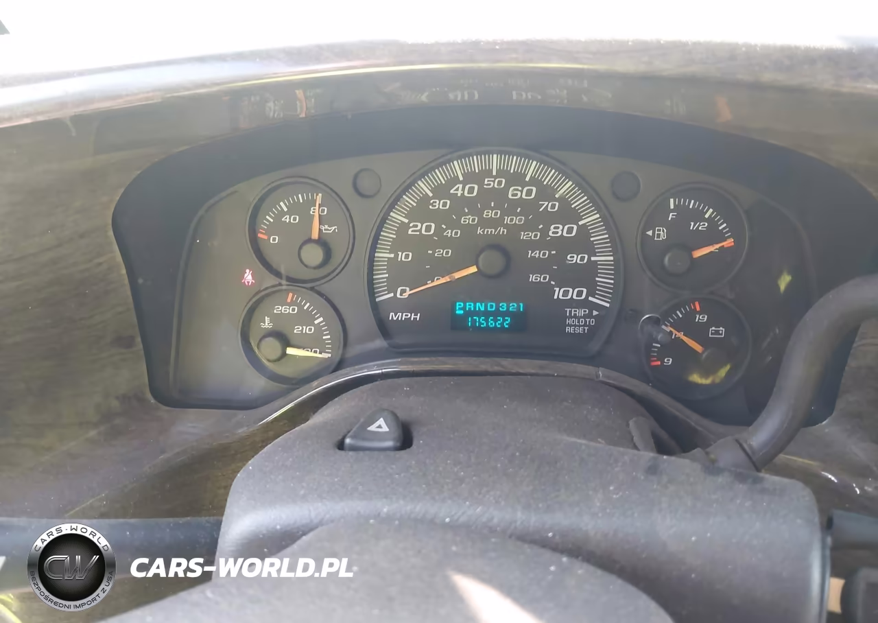 2003 Chevrolet Express Upfitter VIN:1GBFG15T031114274 - 7