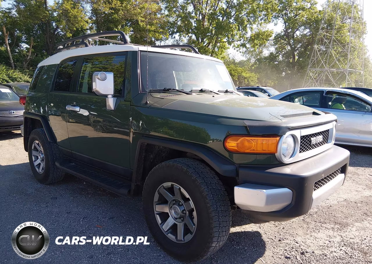 2014 Toyota Fj Cruiser Base