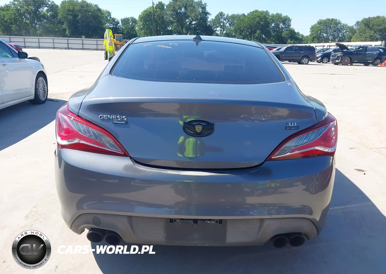 2014 Hyundai Genesis 3.8 R-Spec VIN:KMHHU6KJ8EU120835 - 17