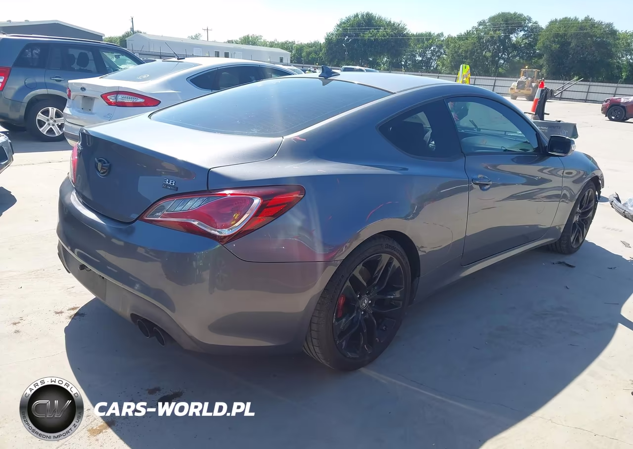 2014 Hyundai Genesis 3.8 R-Spec VIN:KMHHU6KJ8EU120835 - 4