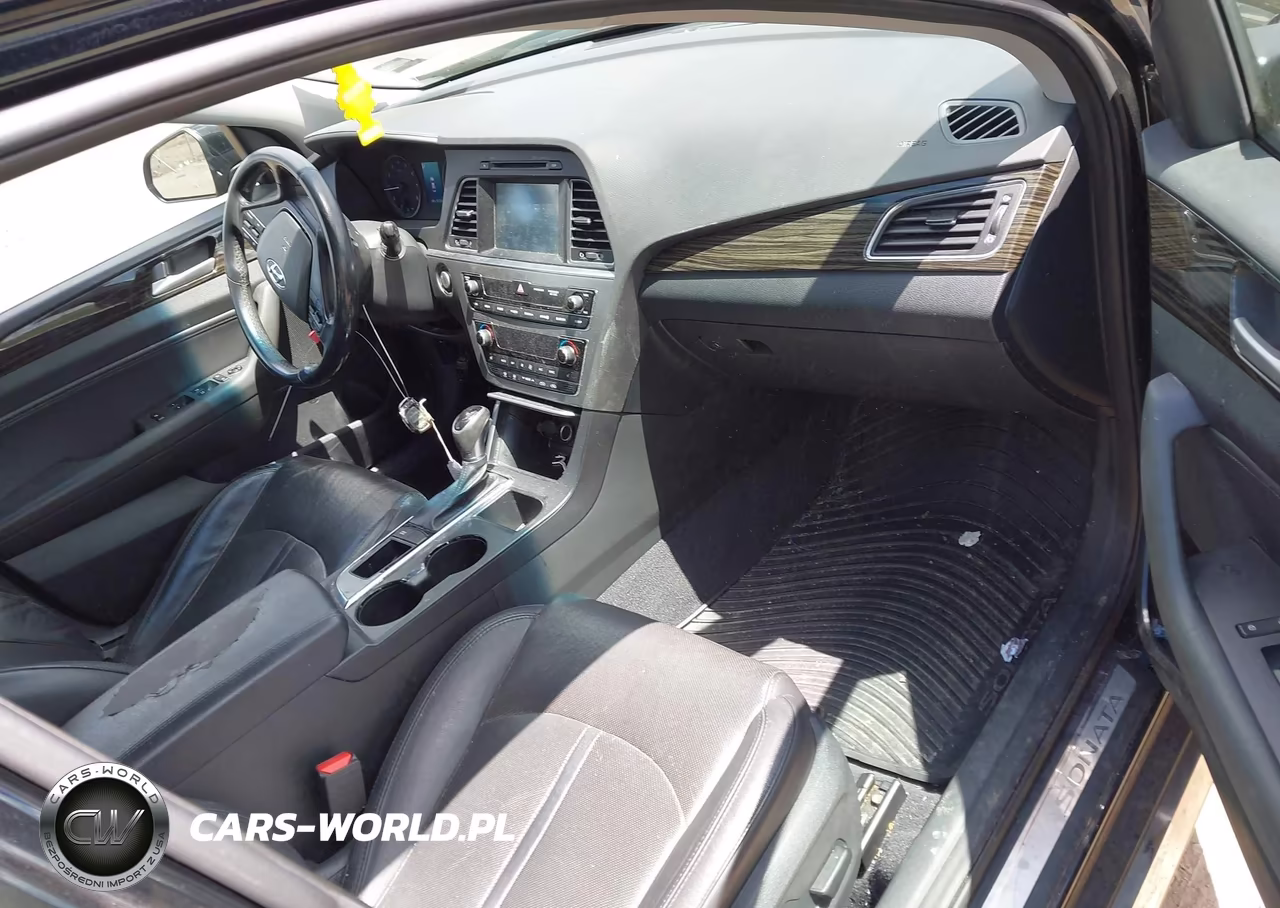2016 Hyundai Sonata Limited VIN:5NPE34AF4GH419845 - 5