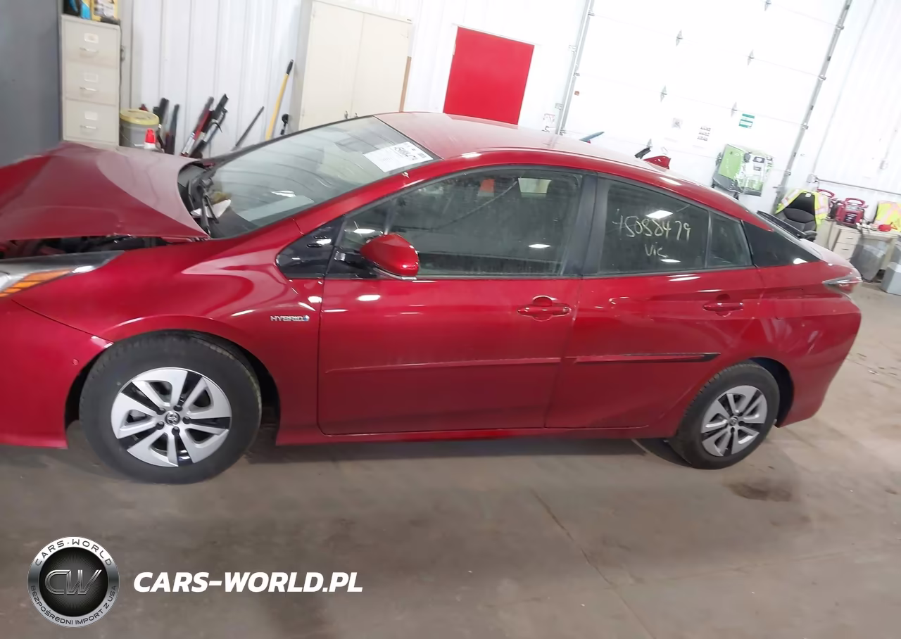 2018 Toyota Prius Two VIN:JTDKBRFU4J3587689 - 14