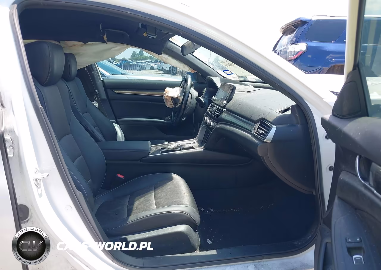 2022 Honda Accord Hybrid Sport VIN:1HGCV3F25NA045270 - 5