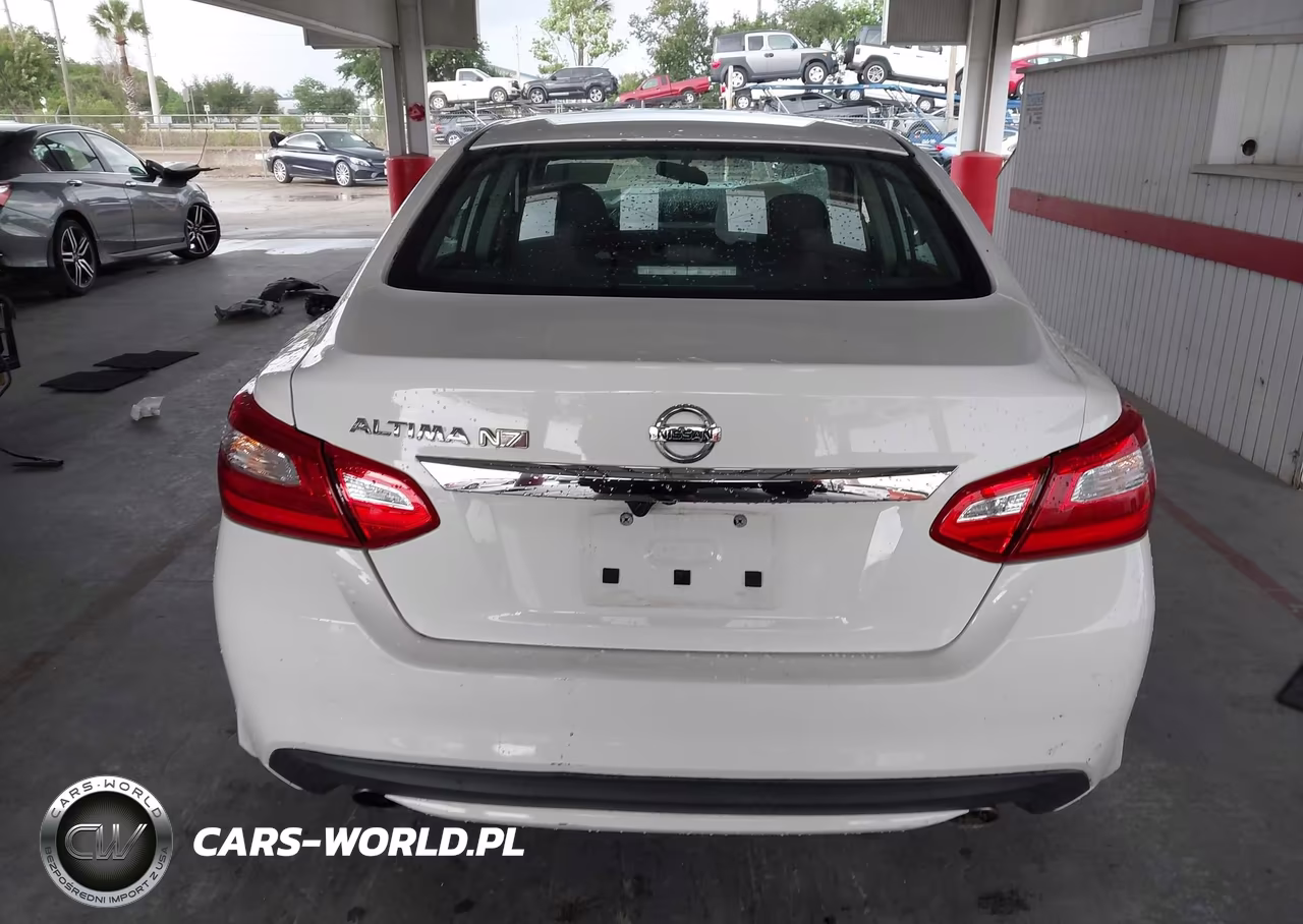 2018 Nissan Altima 2.5 S VIN:1N4AL3APXJC250800 - 16