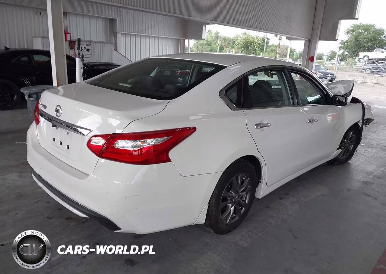 2018 Nissan Altima 2.5 S VIN:1N4AL3APXJC250800 - 4
