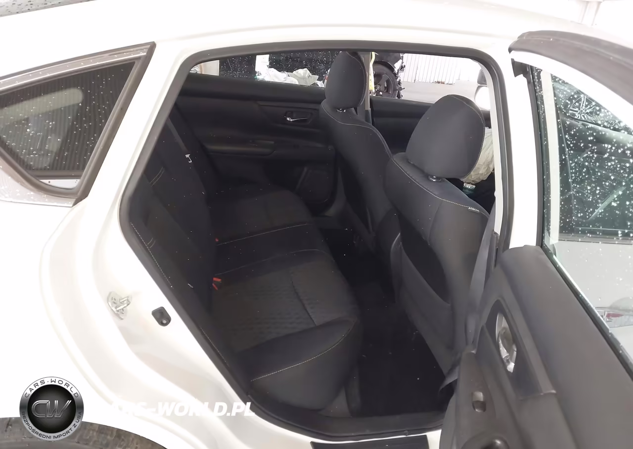 2018 Nissan Altima 2.5 S VIN:1N4AL3APXJC250800 - 8