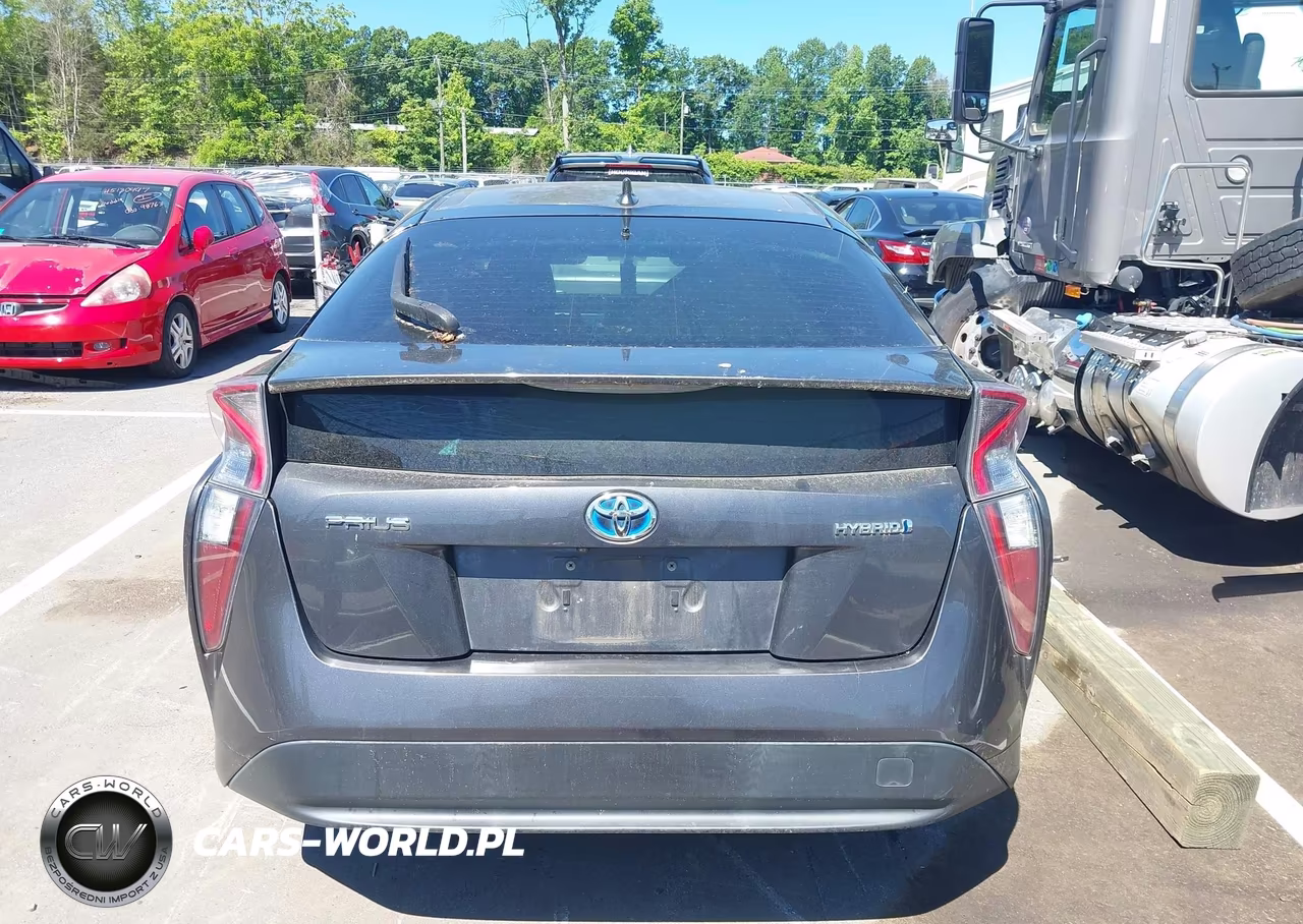 2016 Toyota Prius Three VIN:JTDKARFU3G3526569 - 15