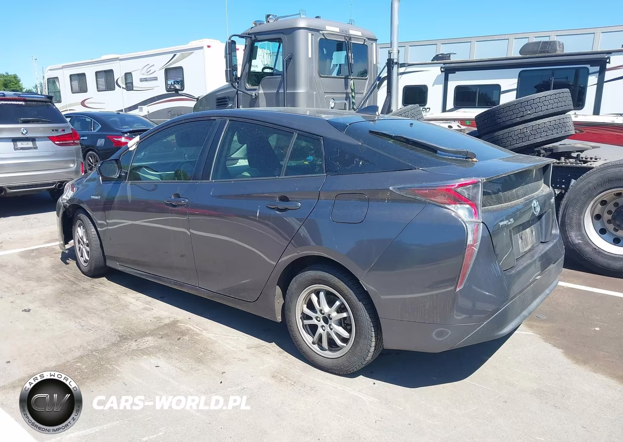 2016 Toyota Prius Three VIN:JTDKARFU3G3526569 - 3