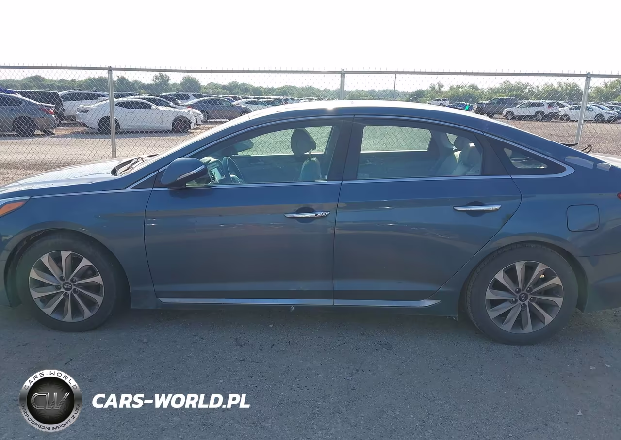 2016 Hyundai Sonata Sport VIN:5NPE34AF5GH421104 - 14