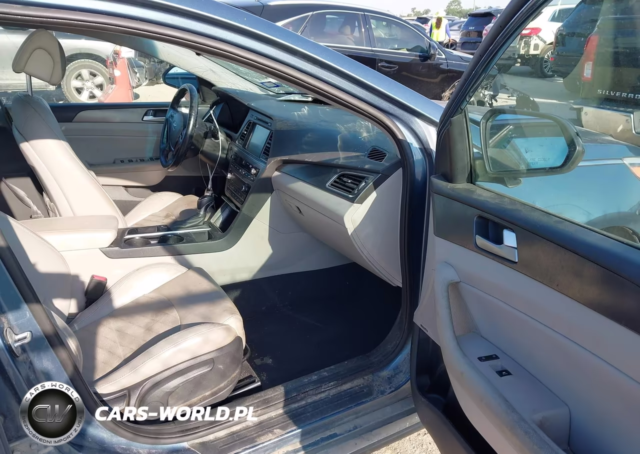 2016 Hyundai Sonata Sport VIN:5NPE34AF5GH421104 - 5