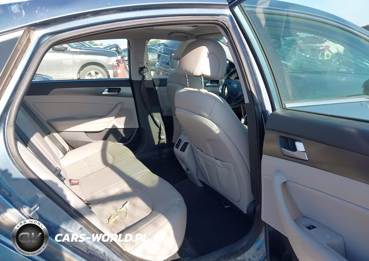 2016 Hyundai Sonata Sport VIN:5NPE34AF5GH421104 - 8