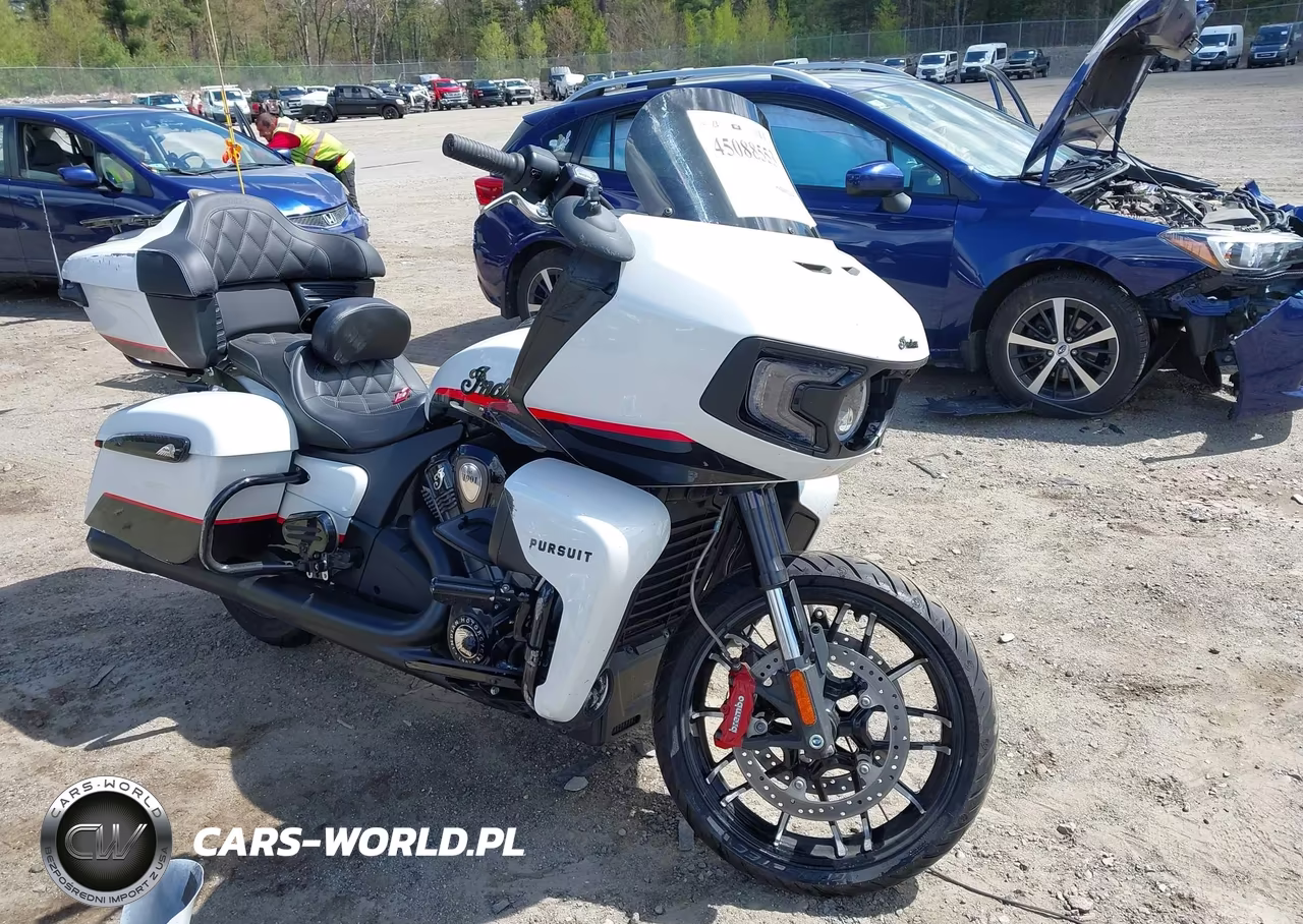 2023 Indian Motorcycle Co. Pursuit Dark Horse With Premium Package – zdjęcie 1 z 19