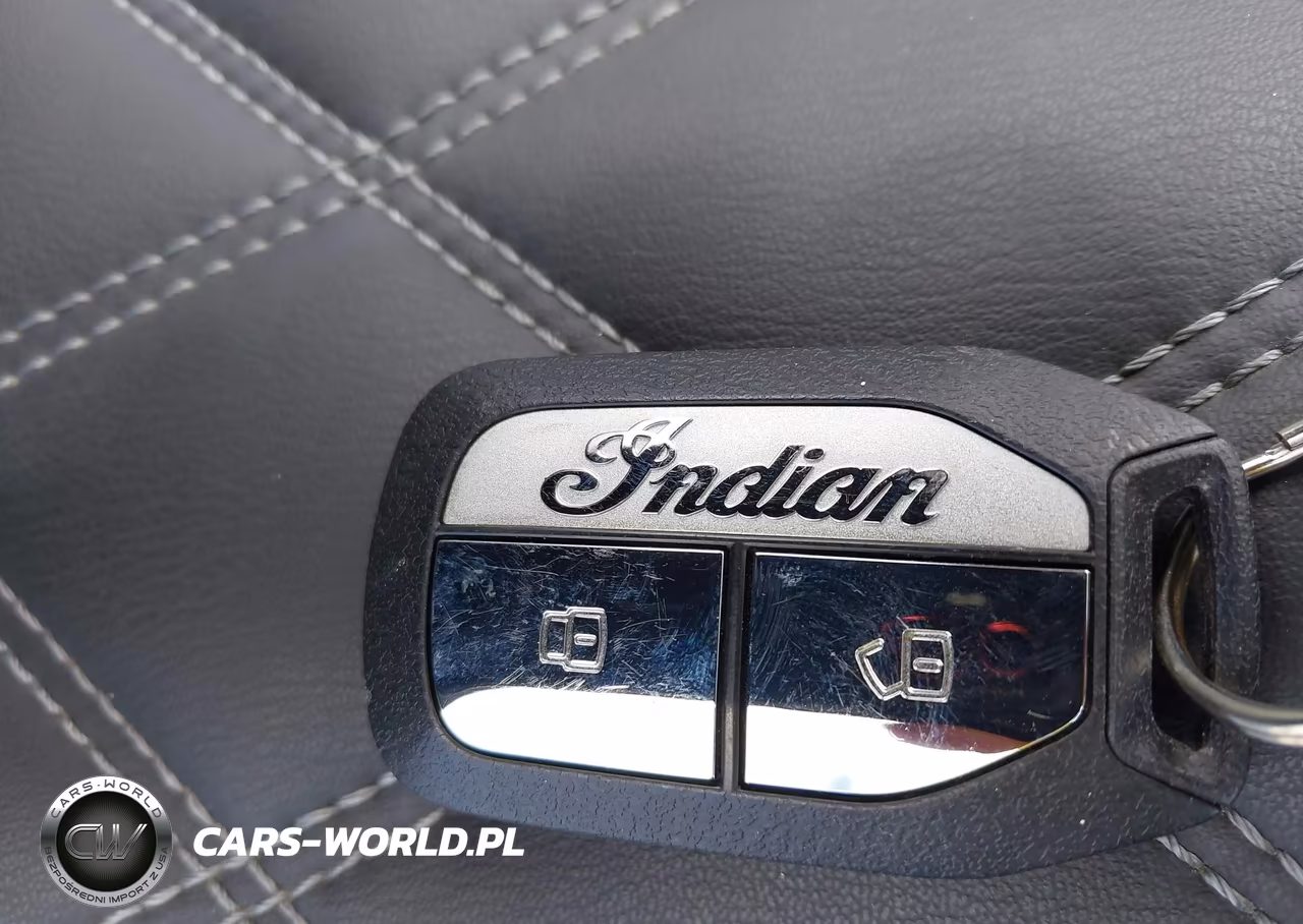 2023 Indian Motorcycle Co. Pursuit Dark Horse With Premium Package VIN:56KLDFRR6P3420273 - 11