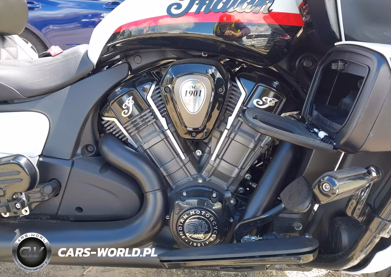 2023 Indian Motorcycle Co. Pursuit Dark Horse With Premium Package VIN:56KLDFRR6P3420273 - 8